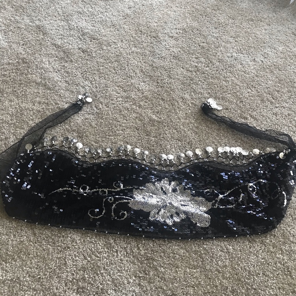 Belly dancer hip scarf